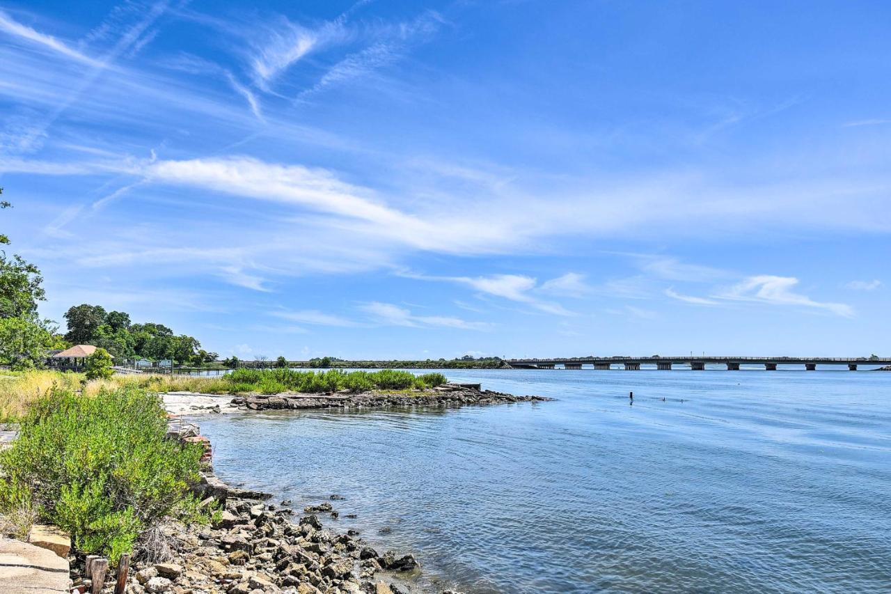 Charming Hampton Home With Yard 2 Mi To Beach! Екстер'єр фото